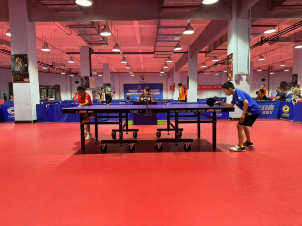 伦纳德交易 伦纳德交易