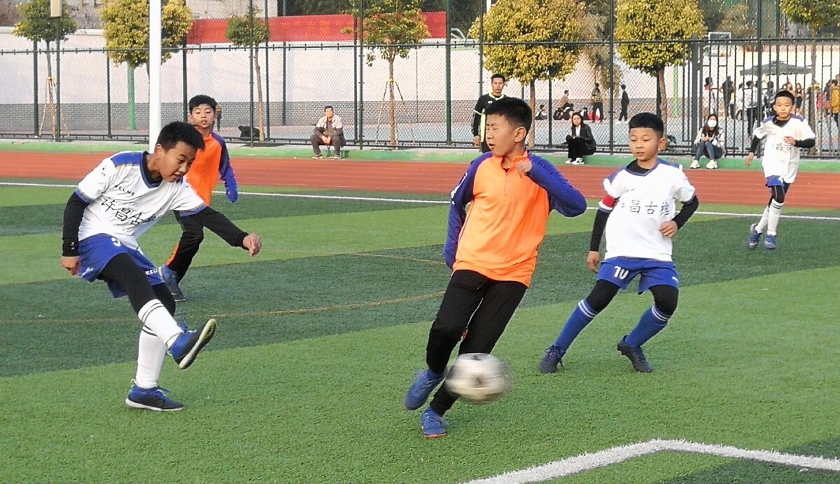 卡利亚里和 卡利亚里和