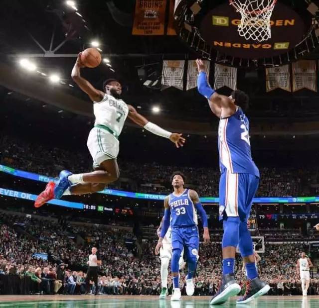 胜利的曙光 胜利的曙光