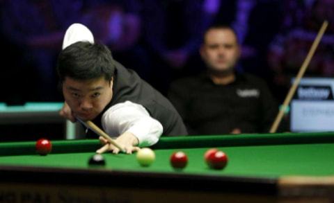 禁区内接应 禁区内接应